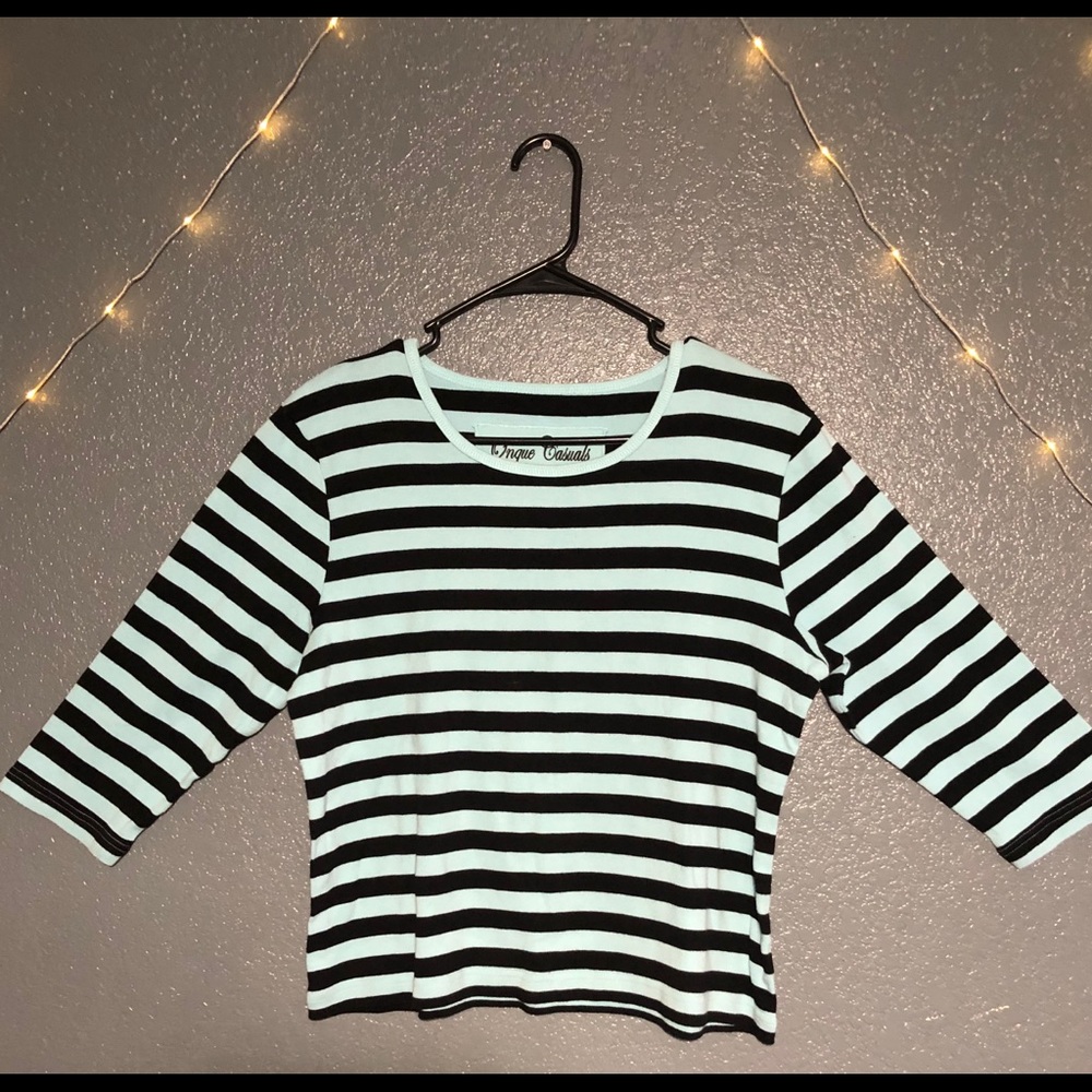 Striped low crop shirt